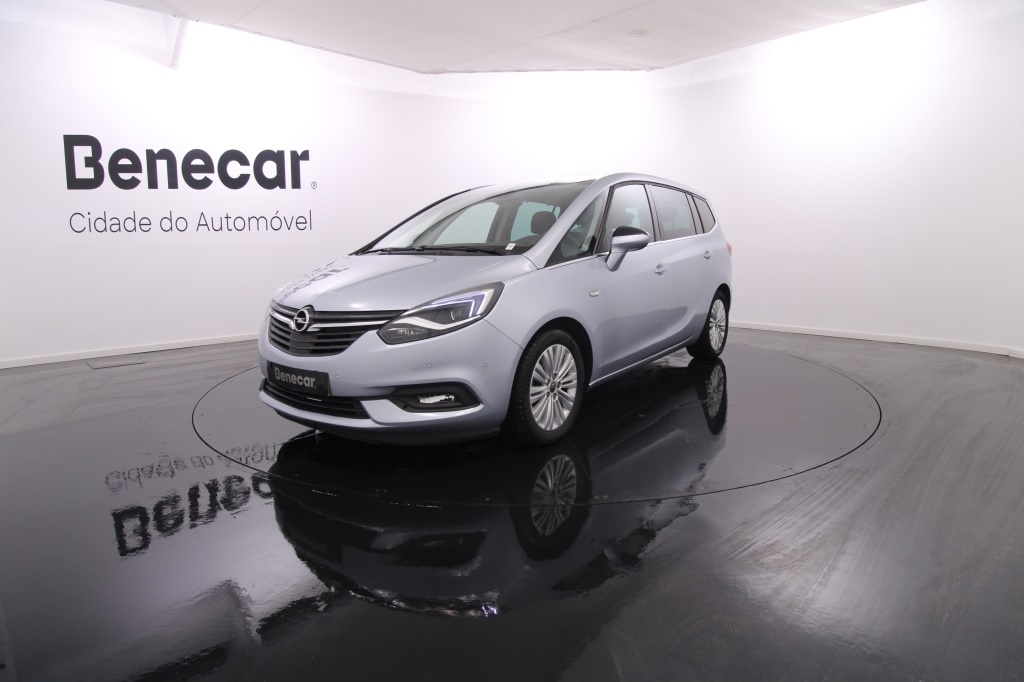  Opel Zafira Tourer Innovation 1.6CDTi 136cv GPS / Teto