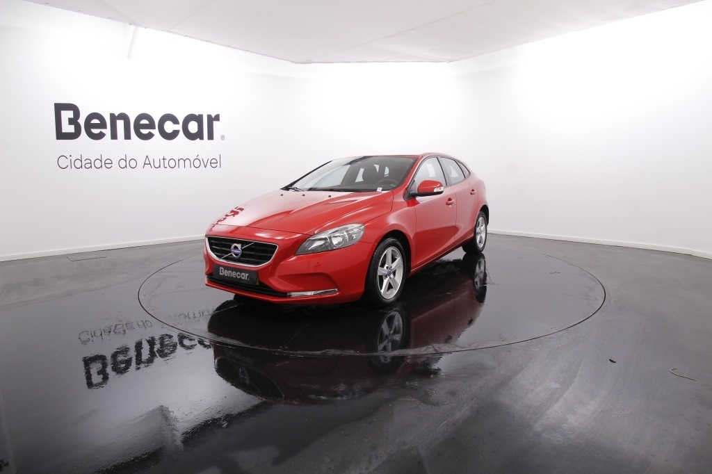  Volvo V40 KINETIC ECO Dcv