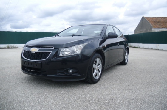 Chevrolet Cruze 1.6 LS - MotorQuer