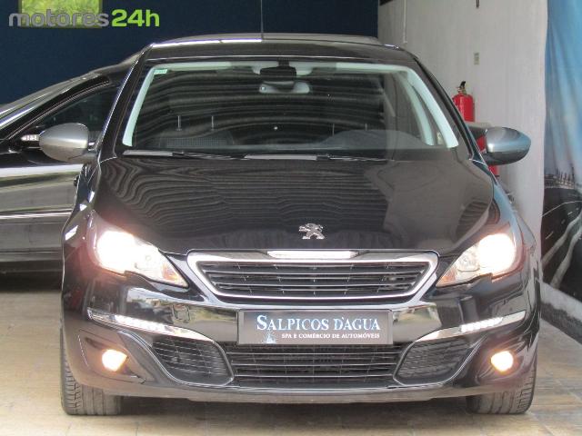 Peugeot  BlueHDi Style J17