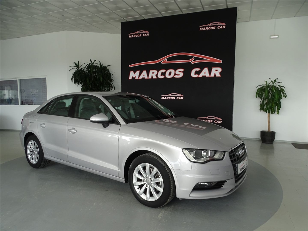  Audi A3 1.6 TDi Attraction S tronic