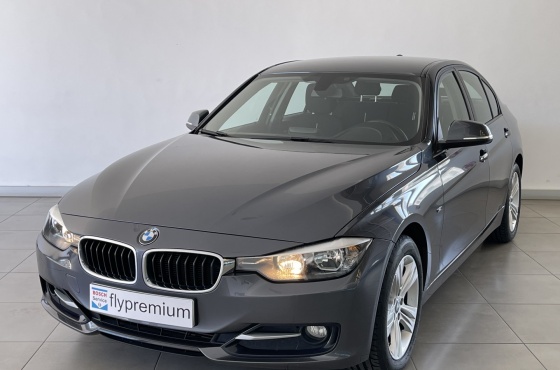 BMW 318 d Line Sport - Flypremium Automoveis Lda