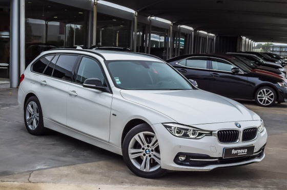 BMW 320 D TOURING Sport Line - Fornova Matosinhos