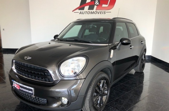 Mini Countryman Cooper D - Comercio de Automoveis H &