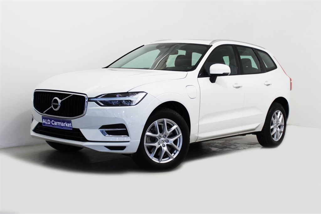  Volvo XC T8 PHEV Momentum AWD