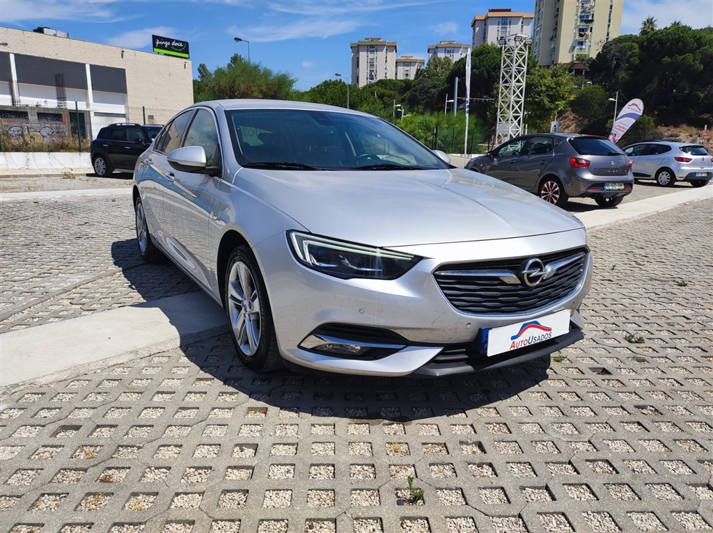  Opel Insignia GRAND SPORT  INNOVATION