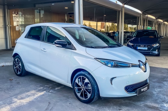 Renault ZOE INTENSE 40 - Fornova Matosinhos