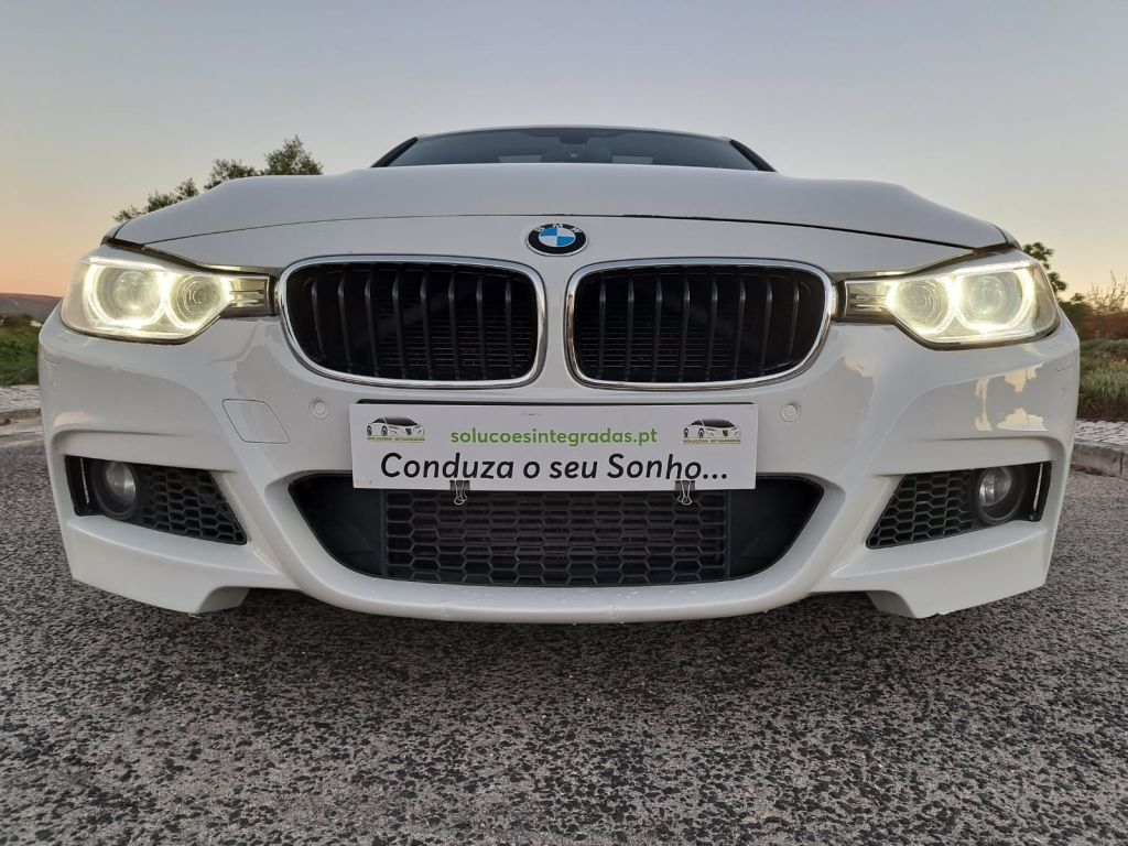  BMW Série  D TOURING AUTO