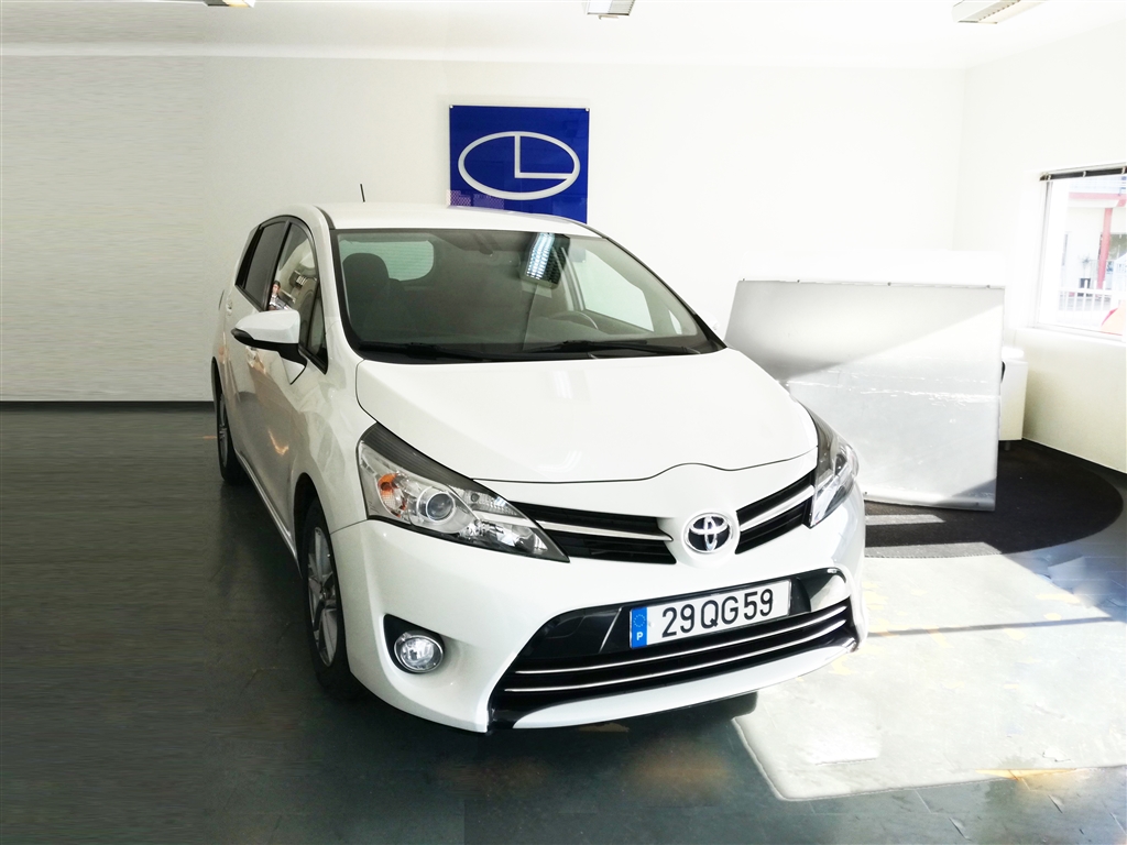  Toyota Verso Toyota Verso 1.6 D-4D Exclusive+GPS