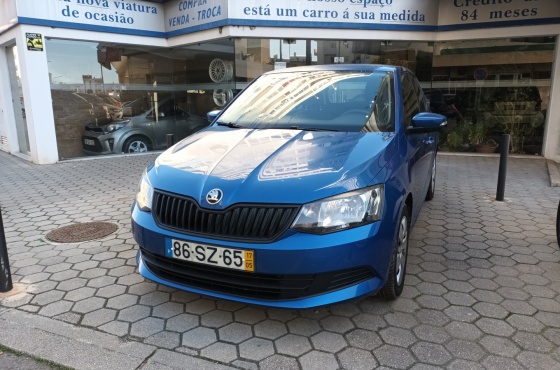 Skoda Fabia 1.0 - Auto D. Henrique - Com. de Veiculos