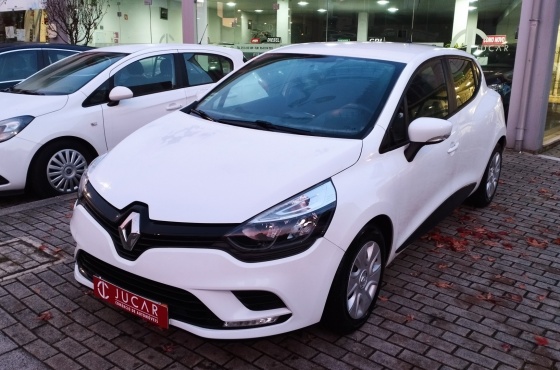 Renault Clio 1.5 DCI 75CV - STAND JUCAR
