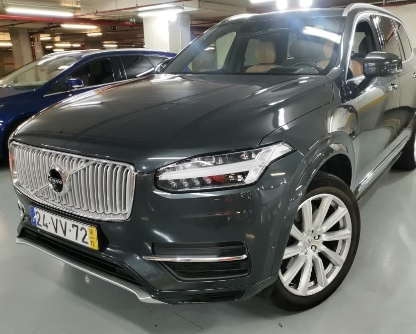  Volvo XC T8 PHEV INSCRIPTION (AUTO)