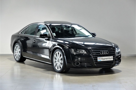 Audi A8 4.2 TDi V8 quattro - Flypremium Automoveis Lda