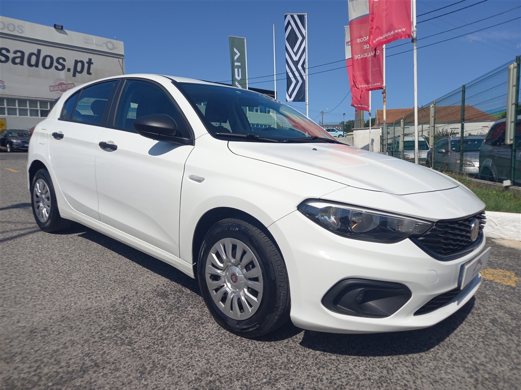  Fiat Tipo 1.4 Pop (95cv) (5p)