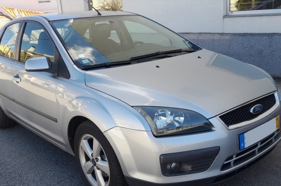 Ford Focus 1.6 TDCI - Garagem Pires Peres (Sede)