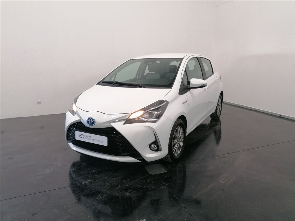  Toyota Yaris 1.5 Híbrido Comfort+Pack Style