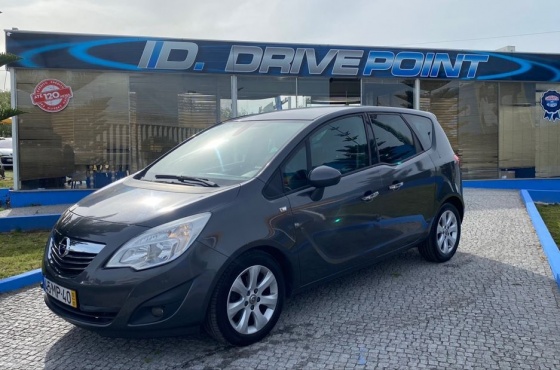 Opel Meriva 1.3 CDTi Cosmo - Drive Point