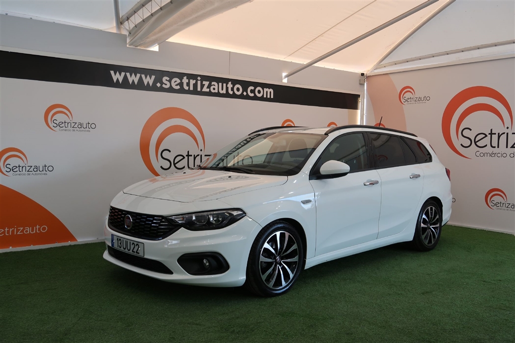  Fiat Tipo 1.6 M-Jet Lounge Tech J17 DCT (120cv) (5p)