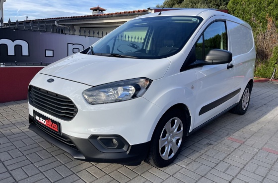 Ford Transit COURIER 1.5 TDCI 6V - Stand Auto Silva