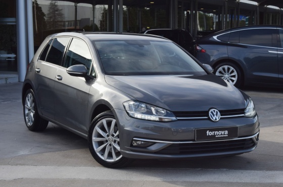 Vw Golf 1.6 TDI HIGHLINE - Fornova Matosinhos