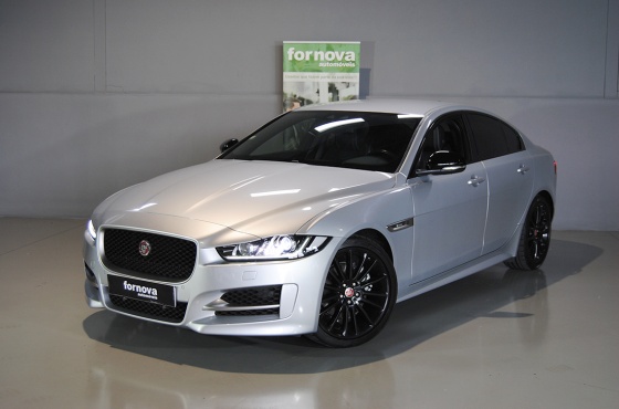 Jaguar XE 2.0D R-SPORT AUTO - Fornova Matosinhos