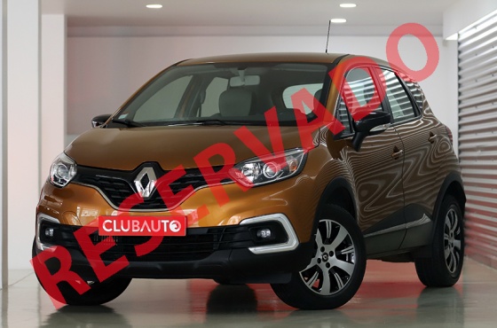 Renault Captur 0.9 TCE Zen - C L U B A U T O
