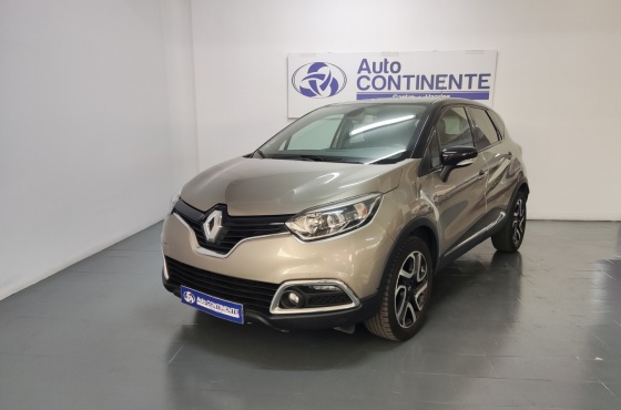 Renault Captur 0.9 TCe 90 cv Exclusive - Auto Continente -
