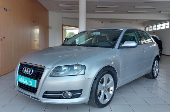 Audi A3 1.6 TDI S-Tronic Sport - Stand UtilAuto