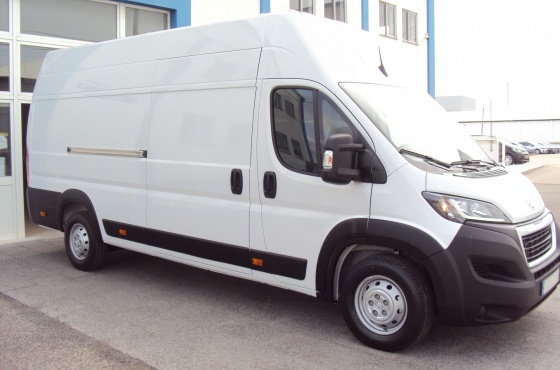 Peugeot Boxer 435 Premium L4H3 2.2 Bluehdi 165cv - AUTO