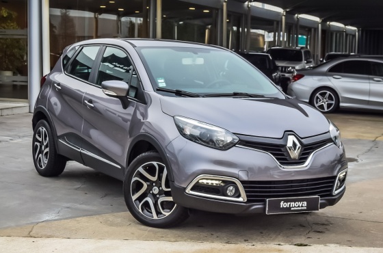 Renault Captur 09 TCE SPORT - Fornova Matosinhos