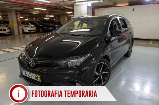 Toyota AURIS TOURING SPORTS 1.4 D-4D C.+P. Techo+P. Sport -