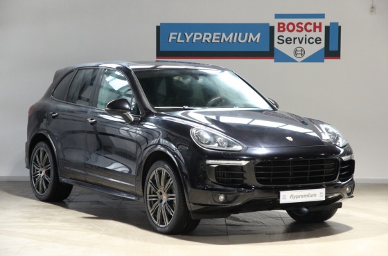 Porsche Cayenne 4.2 S Diesel - Flypremium Automoveis Lda