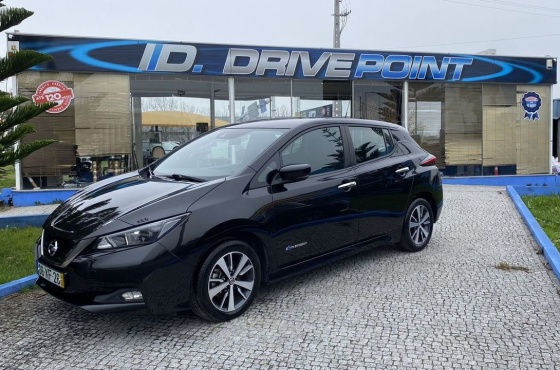 Nissan Leaf Tekna - Drive Point