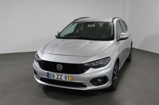 Fiat Tipo 1.3 Multijet 95cv Lounge - GOCIAL SGPS