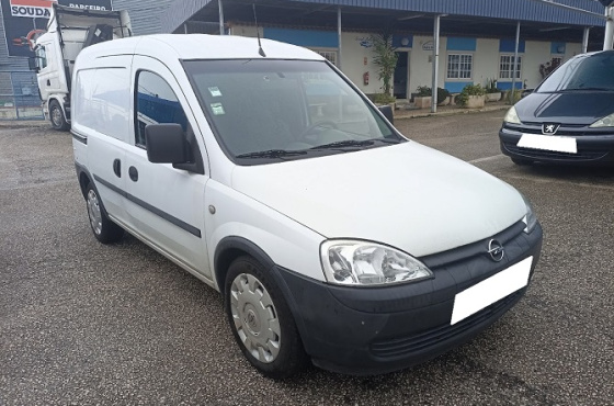 Opel Combo 1.3CDTI - Stand Auto Gois, Comercio de