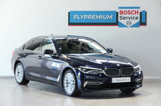 BMW 530 e Luxury Auto - Flypremium Automoveis Lda