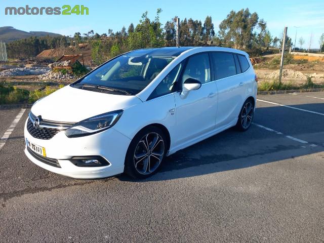 Opel Zafira Tourer 2.0 CDTi OPC Line S/S